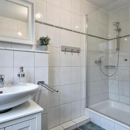 Apartmenthaus Tiemann 2 * Kellenhusen